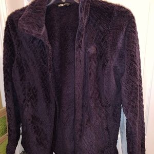 Women’s North face